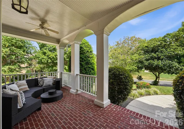 Photo 3 of Single family home for sale at 1105 Doverstone Ct, Matthews, NC 28104 | MLS# 4421819 | Listing updated on 2026-09-17