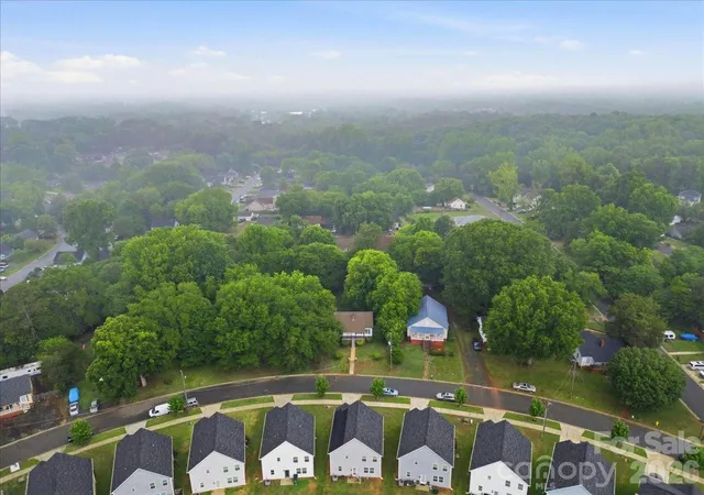 Photo 2 of Single family home for sale at 8512 Colgate Cir, Charlotte, NC 28214 | MLS# 4421835 | Listing updated on 2026-09-16