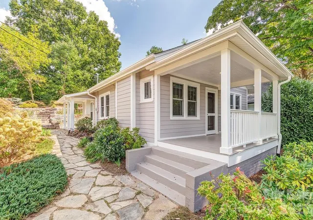 Photo 2 of Single family home for sale at 11 Temple Ave, Asheville, NC 28804 | MLS# 4421842 | Listing updated on 2026-09-18