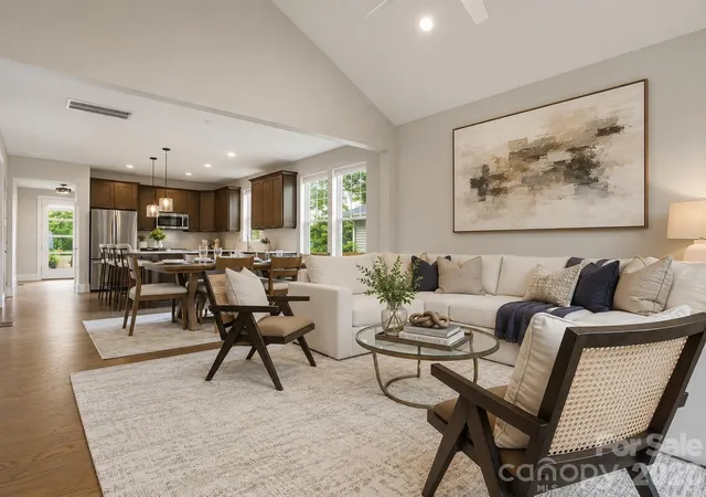 Photo 3 of Single family home for sale at 129 S Gardner Ave, Charlotte, NC 28208 | MLS# 4421859 | Listing updated on 2026-10-08