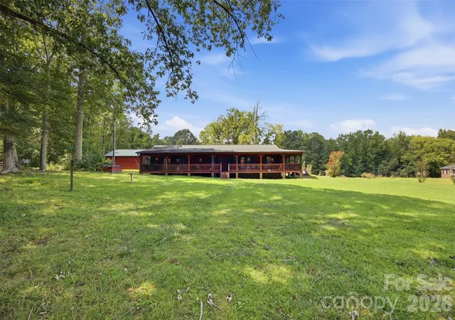 Photo 3 of Single family home for sale at 995 Bethel School Rd, Clover, SC 29710 | MLS# 4421886 | Listing updated on 2026-09-30