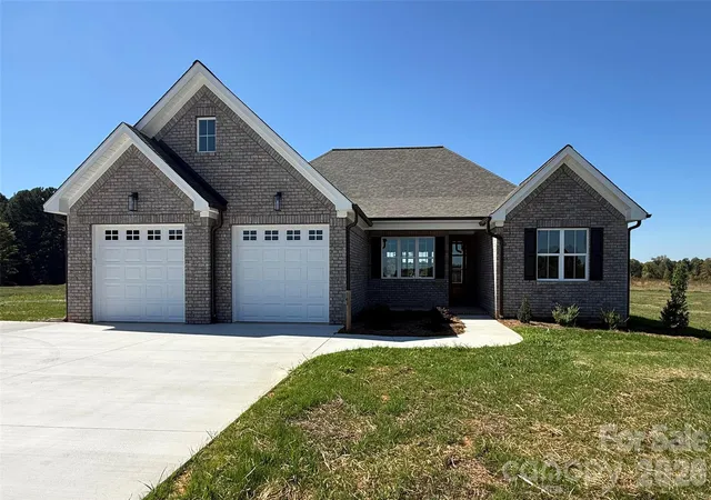 Photo 1 of Single family home for sale at 144 Greenhill Rd, Mocksville, NC 27028 | MLS# 4421888 | Listing updated on 2026-10-07