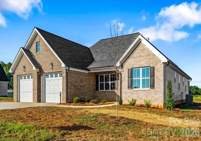 Photo 3 of Single family home for sale at 144 Greenhill Rd, Mocksville, NC 27028 | MLS# 4421888 | Listing updated on 2026-10-07