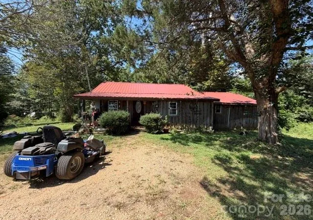 Photo 1 of Single family home for sale at 3205 Oran Yount Ln, Granite Falls, NC 28630 | MLS# 4421889 | Listing updated on 2026-10-07