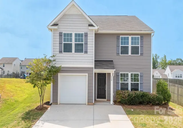 Photo 1 of Single family home for sale at 132 Galley Ln, Statesville, NC 28677 | MLS# 4421928 | Listing updated on 2026-10-02