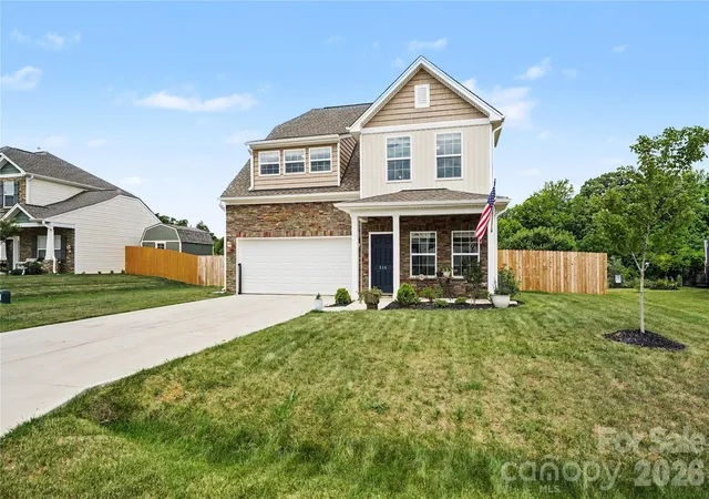 Photo 3 of Single family home for sale at 246 Kyndall Run Dr, Lexington, NC 27295 | MLS# 4421943 | Listing updated on 2026-09-15