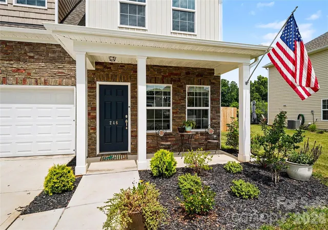 Photo 3 of Single family home for sale at 246 Kyndall Run Dr, Lexington, NC 27295 | MLS# 4421943 | Listing updated on 2026-09-15