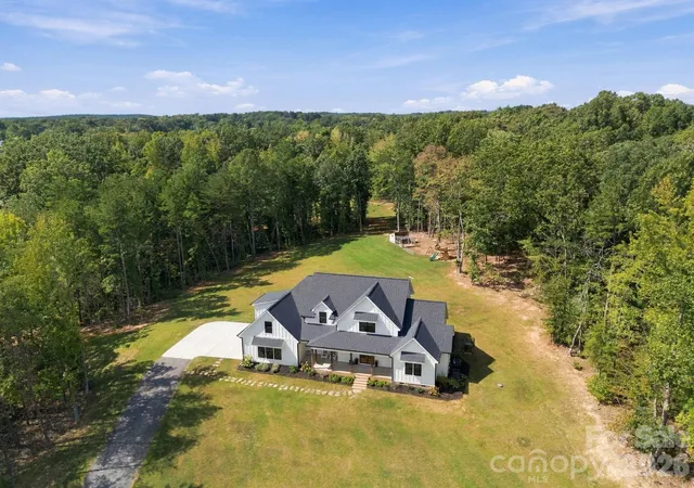 Photo 2 of Single family home for sale at 6840 Grinnell Trl, Concord, NC 28025 | MLS# 4421976 | Listing updated on 2026-10-07