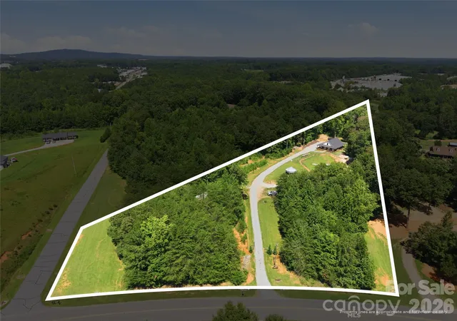 Photo 1 of Single family home for sale at 5663 Mundy Rd, Denver, NC 28037 | MLS# 4421995 | Listing updated on 2026-10-07