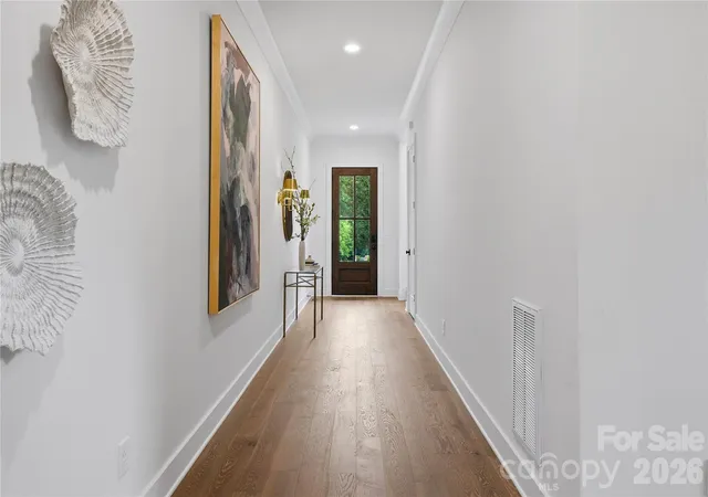 Photo 4 of Single family home for sale at 1115 Lomax Ave, Charlotte, NC 28211 | MLS# 4422009 | Listing updated on 2026-09-30