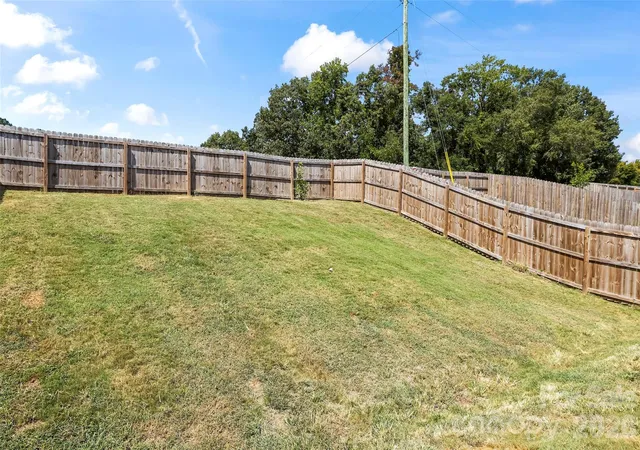 Photo 16 of Single family home for sale at 72 Cobbler Dr, Peachland, NC 28133 | MLS# 4422022 | Listing updated on 2026-09-13