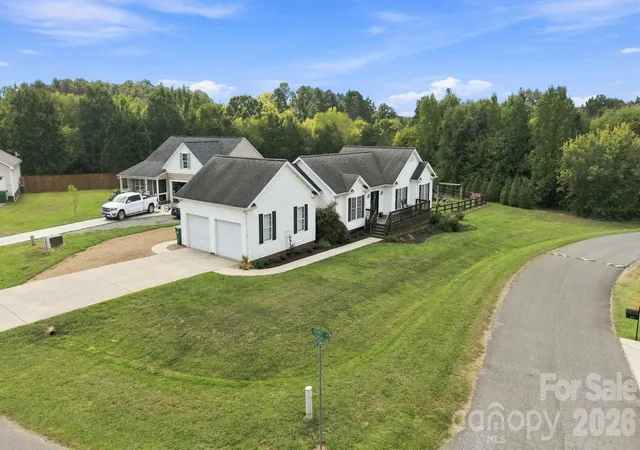 Photo 48 of Single family home for sale at 708 Paint Cir, Oakboro, NC 28129 | MLS# 4422036 | Listing updated on 2026-10-09