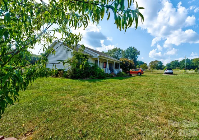 Photo 2 of Single family home for sale at 354 Jack Francis Rd, Shelby, NC 28152 | MLS# 4422037 | Listing updated on 2026-09-06