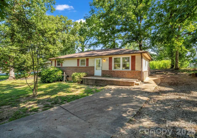 Photo 1 of Single family home for sale at 254 Old Castle Ln #49, Forest City, NC 28043 | MLS# 4422039 | Listing updated on 2026-09-08