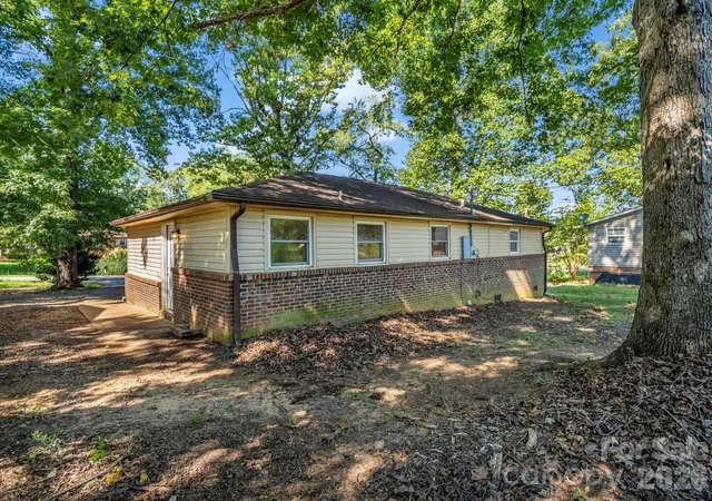 Photo 2 of Single family home for sale at 254 Old Castle Ln #49, Forest City, NC 28043 | MLS# 4422039 | Listing updated on 2026-09-08