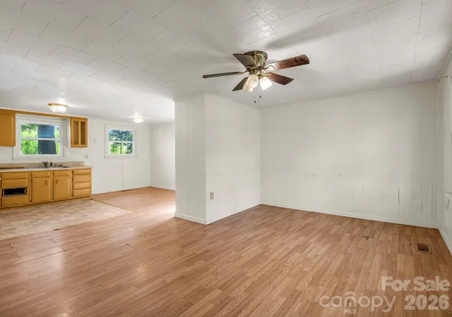 Photo 3 of Single family home for sale at 254 Old Castle Ln #49, Forest City, NC 28043 | MLS# 4422039 | Listing updated on 2026-09-08