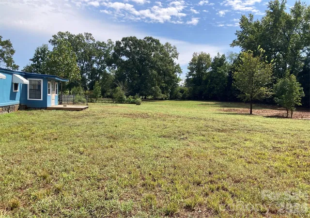 Photo 3 of Single family home for sale at 645 Ranchwood Dr, Salisbury, NC 28146 | MLS# 4422043 | Listing updated on 2026-09-18
