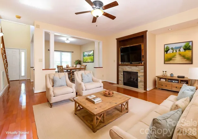 Photo 2 of Single family home for sale at 2507 Ashley Ct, Belmont, NC 28012 | MLS# 4422054 | Listing updated on 2026-10-03