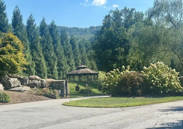 Photo 3 of Land for sale at 117 Sovereign Ln, Fairview, NC 28730 | MLS# 4422056 | Listing updated on 2026-09-08