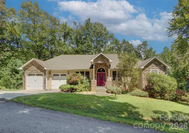 Photo 1 of Single family home for sale at 98 Soapstone Crk Dr, Arden, NC 28704 | MLS# 4422069 | Listing updated on 2026-09-06