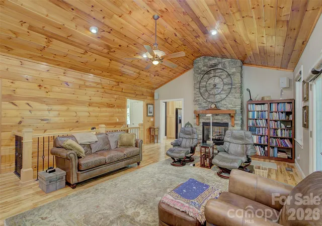 Photo 4 of Single family home for sale at 98 Soapstone Crk Dr, Arden, NC 28704 | MLS# 4422069 | Listing updated on 2026-09-06