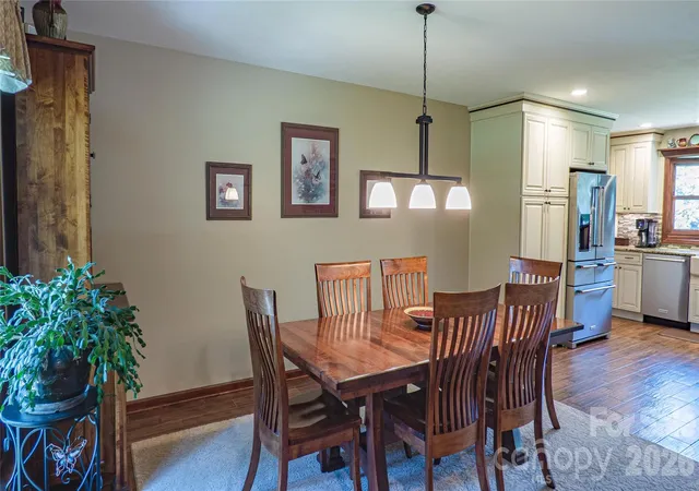 Photo 4 of Sale Pending at 187 Sunfish Dr, Mooresville, NC 28117 | MLS# 4422073 | Listing updated on 2026-09-19