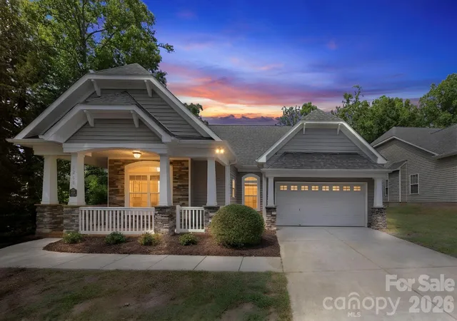 Photo 1 of Single family home for sale at 1268 Saint Johns Ave, Matthews, NC 28104 | MLS# 4422083 | Listing updated on 2026-10-02
