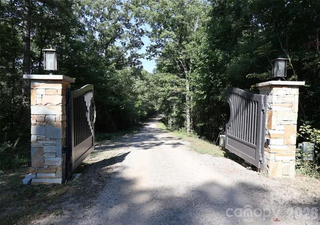 Photo 2 of Land for sale at 99999 Dream Valley Dr, Clyde, NC 28721 | MLS# 4422093 | Listing updated on 2026-09-05