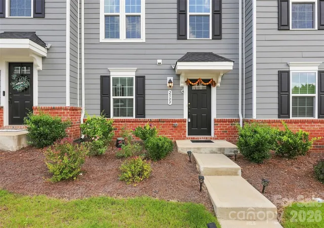 Photo 1 of Townhouse for sale at 2509 Autumn Olive Ln, Matthews, NC 28104 | MLS# 4422098 | Listing updated on 2026-10-08