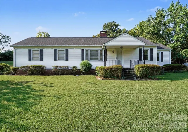 Photo 1 of Single family home for sale at 968 Hampton Grace Ave, Lancaster, SC 29720 | MLS# 4422120 | Listing updated on 2026-10-15