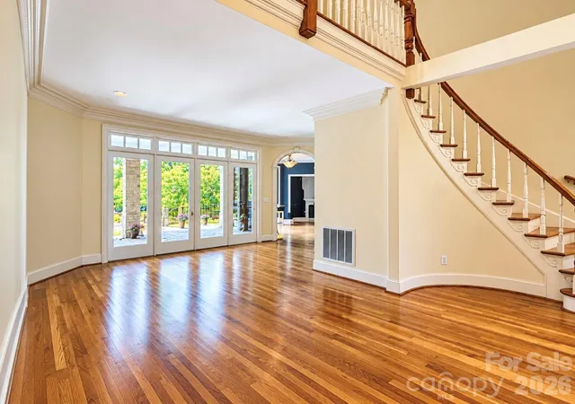 Photo 4 of Single family home for sale at 4124 Old Crse Dr, Charlotte, NC 28277 | MLS# 4422124 | Listing updated on 2026-10-01
