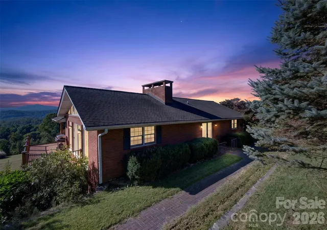 Photo 2 of Single family home for sale at 93 Orchard Hl, Saluda, NC 28773 | MLS# 4422126 | Listing updated on 2026-10-03