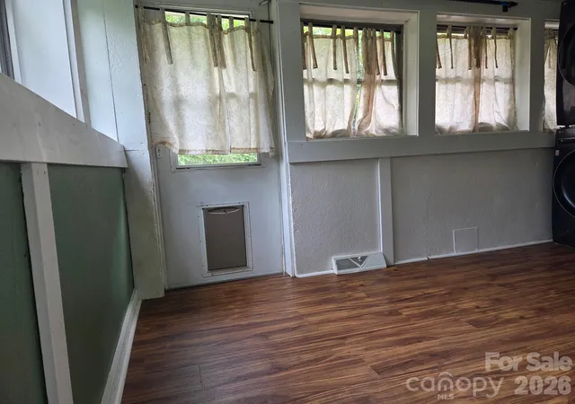 Photo 37 of Single family home for sale at 408 Mccoy Cvs Rd, Black Mountain, NC 28711 | MLS# 4422151 | Listing updated on 2026-10-08