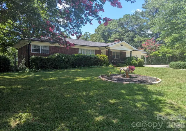 Photo 2 of Single family home for sale at 1311 Metcalf Rd, Shelby, NC 28150 | MLS# 4422153 | Listing updated on 2026-09-07