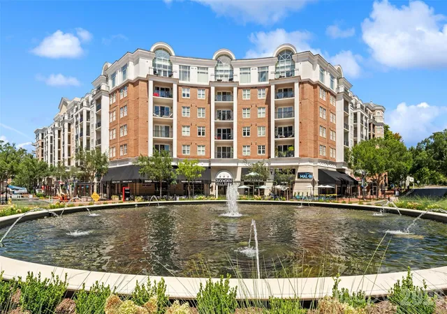 Photo 3 of Condo for sale at 4625 Piedmont Row Dr #405, Charlotte, NC 28210 | MLS# 4422155 | Listing updated on 2026-09-12