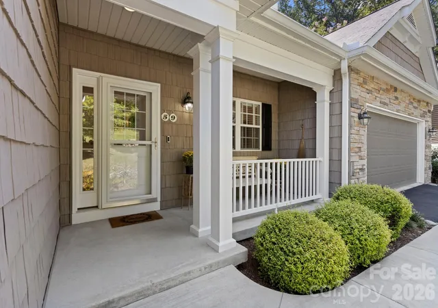 Photo 4 of Sale Pending at 59 Old Pasture Way, Hendersonville, NC 28739 | MLS# 4422161 | Listing updated on 2026-09-27