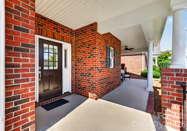 Photo 2 of Sale Pending at 746 Balfe Dr, Rock Hill, SC 29732 | MLS# 4422165 | Listing updated on 2026-09-16