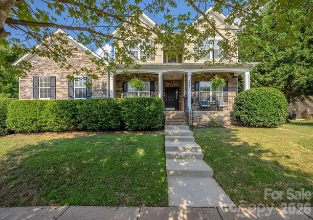 Single family home for sale at 6519 Olmsford Dr, Huntersville, NC 28078 | MLS# 4422196