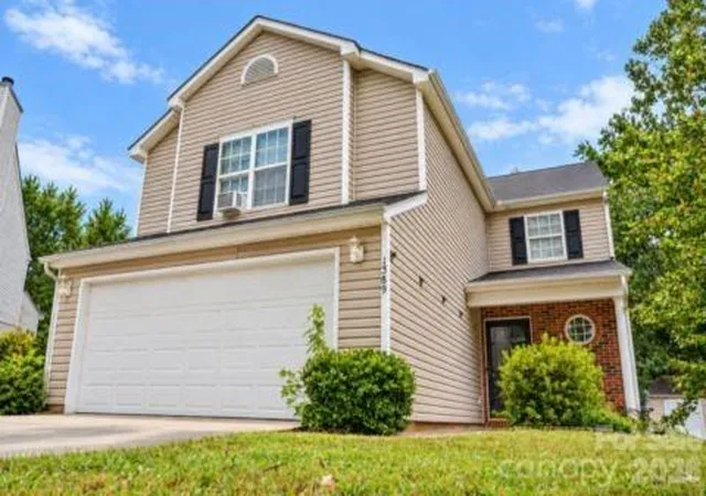 Photo 2 of Single family home for sale at 1389 Kison Ct Nw, Concord, NC 28027 | MLS# 4422200 | Listing updated on 2026-09-25