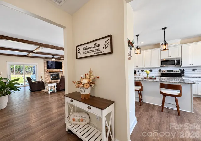Photo 3 of Single family home for sale at 9201 Providence Rd S, Waxhaw, NC 28173 | MLS# 4422209 | Listing updated on 2026-10-02