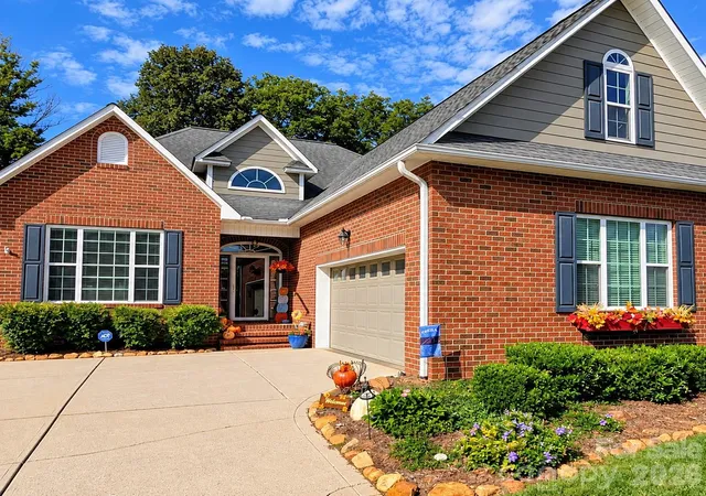 Single family home for sale at 103 Henrys Glen Dr, Morganton, NC 28655 | MLS# 4422225