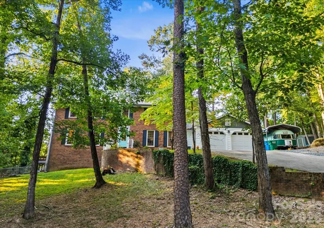 Photo 1 of Single family home for sale at 705 Brunson Dr, Albemarle, NC 28001 | MLS# 4422232 | Listing updated on 2026-09-07