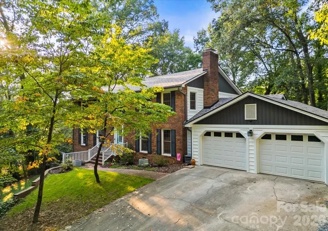 Photo 2 of Single family home for sale at 705 Brunson Dr, Albemarle, NC 28001 | MLS# 4422232 | Listing updated on 2026-09-07