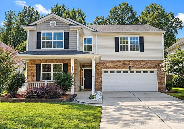 Photo 1 of Single family home for sale at 2234 Savannah Hills Dr, Matthews, NC 28105 | MLS# 4422236 | Listing updated on 2026-10-06