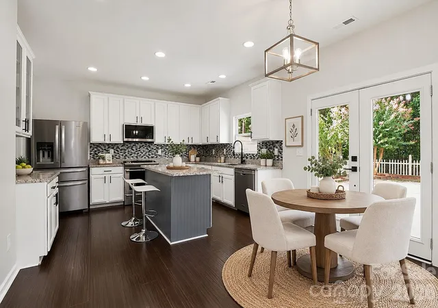 Photo 2 of Single family home for sale at 2234 Savannah Hills Dr, Matthews, NC 28105 | MLS# 4422236 | Listing updated on 2026-09-14