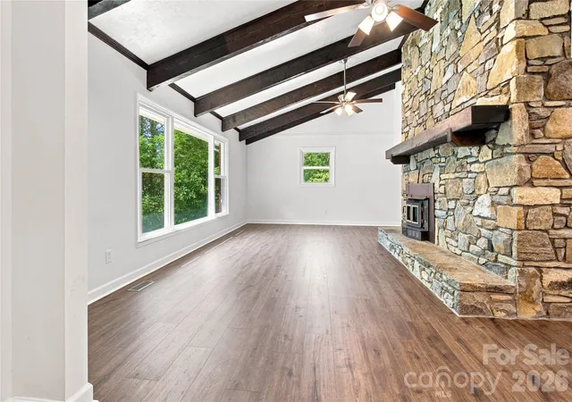 Photo 3 of Single family home for sale at 37 Guffey Mountain Rd, Fairview, NC 28730 | MLS# 4422239 | Listing updated on 2026-10-07