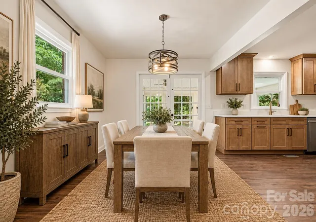 Photo 3 of Single family home for sale at 37 Guffey Mountain Rd, Fairview, NC 28730 | MLS# 4422239 | Listing updated on 2026-10-07