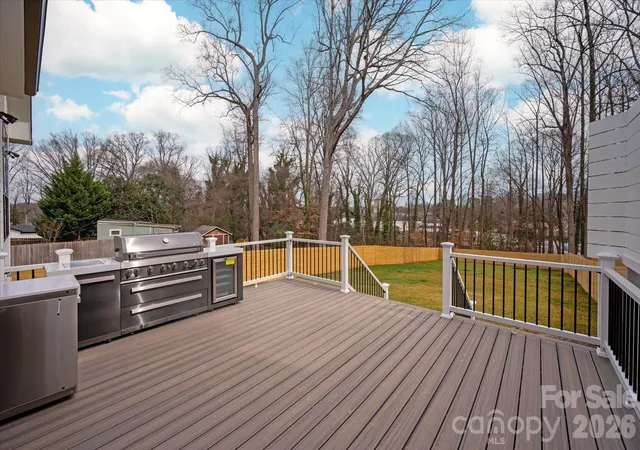 Photo 36 of Single family home for sale at 1718 Seifert Cir, Charlotte, NC 28205 | MLS# 4422244 | Listing updated on 2026-09-09