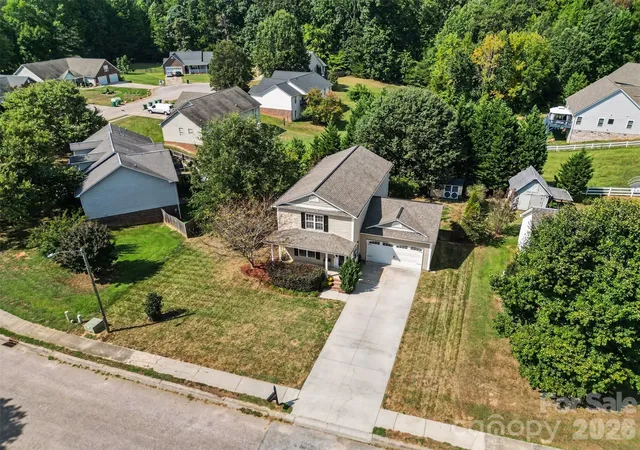Photo 2 of Single family home for sale at 206 Brookstone Way, Salisbury, NC 28146 | MLS# 4422259 | Listing updated on 2026-09-26