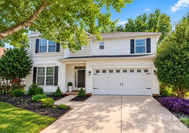 Single family home for sale at 15011 Bridle Tr Ln, Pineville, NC 28134 | MLS# 4422263